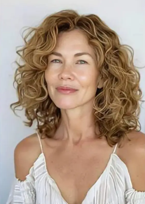 Hot Sale Fashion Curly Hair Toppers for Women with Thinning Hair