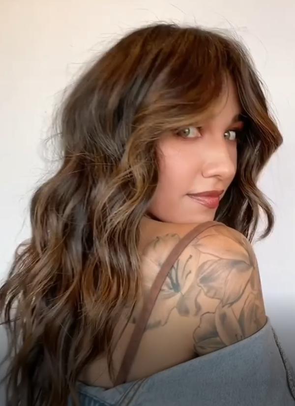 Long Wave Free Parting Glueless Wigs for Women